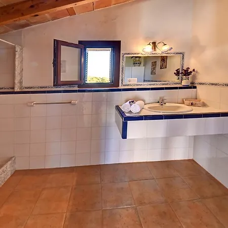 Holiday home Hort De Na Barrala *