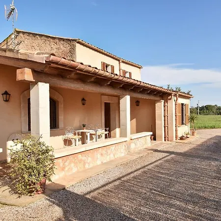 Holiday home Hort De Na Barrala Ses Covetes